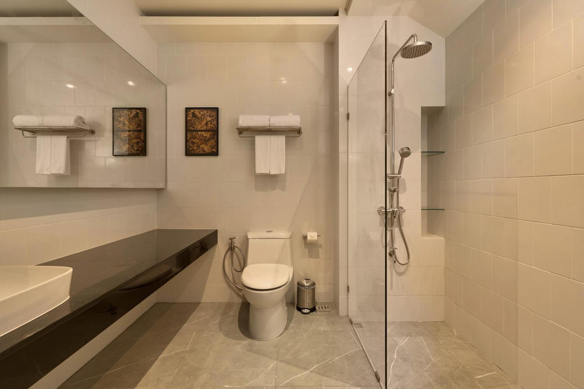 מלון Red Door Samsen Hotel, בנגקוק