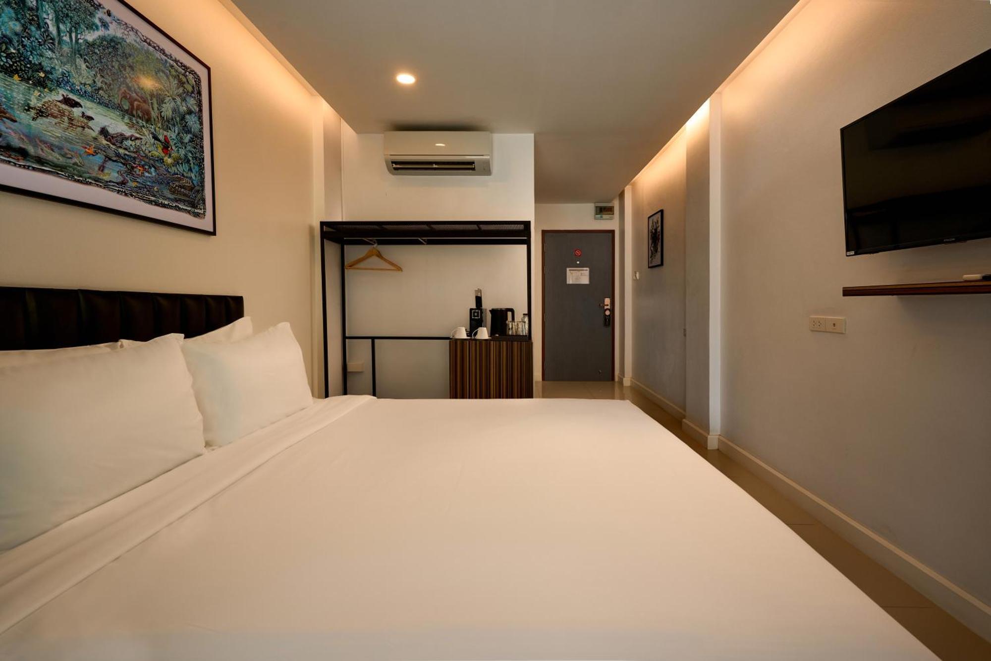 Red Door Samsen Hotel, 3* בנגקוק